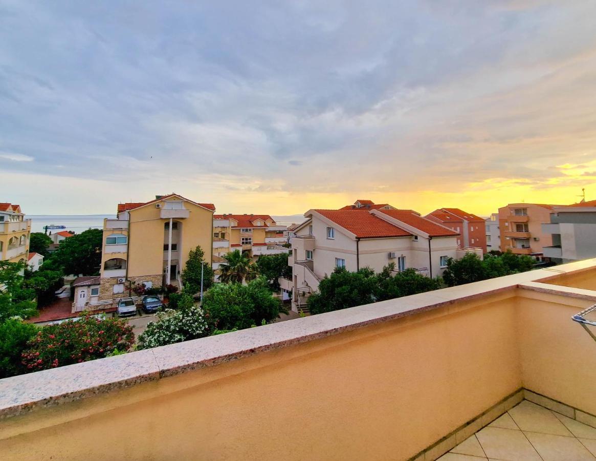 Apartments Monopoly 诺瓦利娅 外观 照片